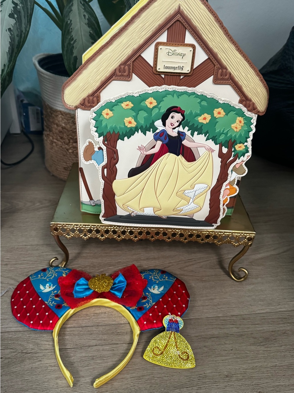 Loungefly Snow White Backpack and ears set